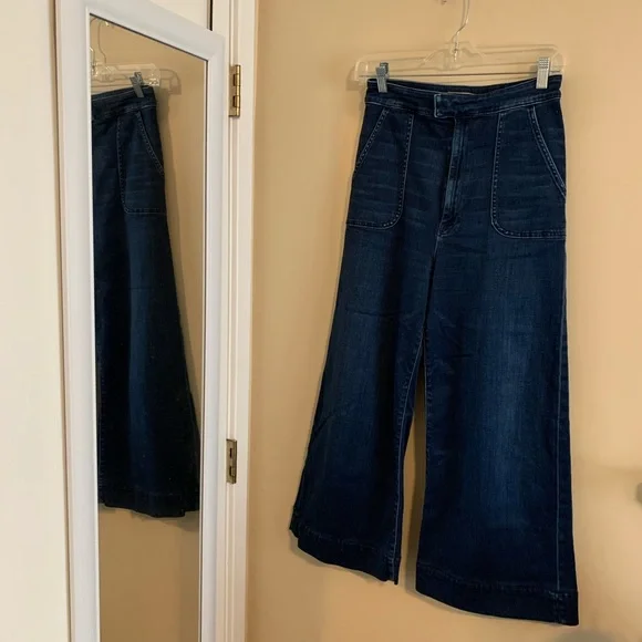 MOTHER wide leg denim jeans . Influencer & blogger favorite. - Picture 3 of 8